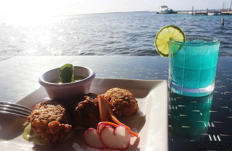 Belize Sailing Island Package