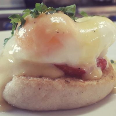 Belize dining eggs benedict